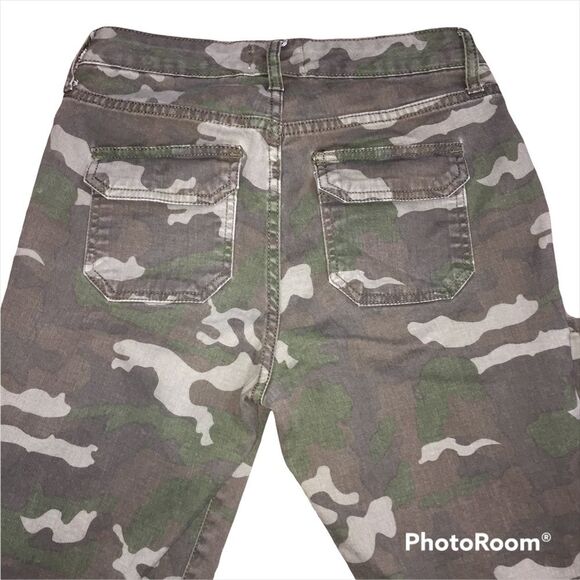 William Rast Cargo Jane Skinny Camo Pants Size 26 Camoflauge - Picture 7 of 14